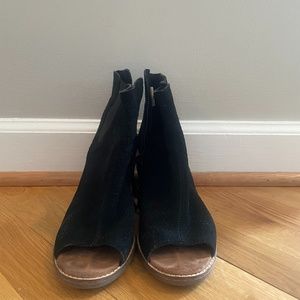 Toms peep toe booties
